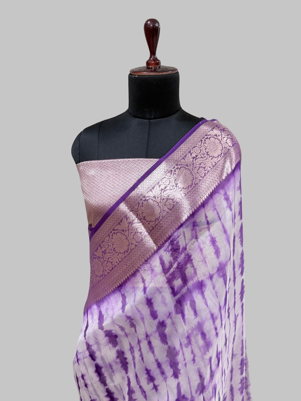Pure organza handloom banarsi saree